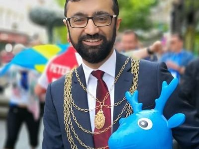 Nominate a Young Person for a Civic Mayor Award