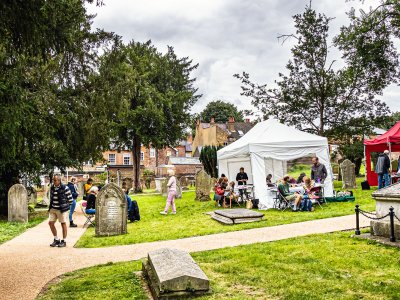 Berkhamsted cemetery wins Green Flag Community Award