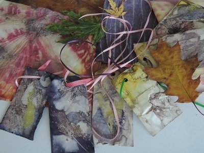 Festive ecoprint gift tag & wrapping paper workshop
