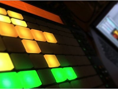 Free electronic music production workshops for young women