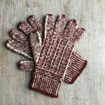 Glove knitting weekend in Blackpool