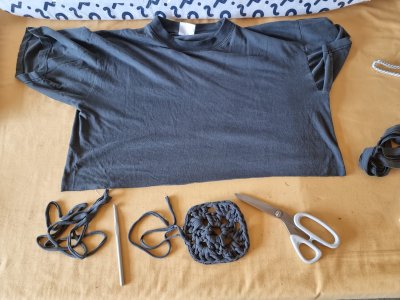 INTERWOVEN - Crochet with T-Shirt yarn workshop