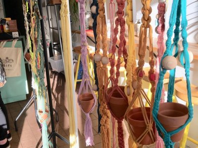Macrame Plant Hangers at Crafty Praxis, Huddersfield Tues 14th