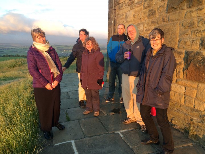 Solstice morning sing at Castle Hill 2018