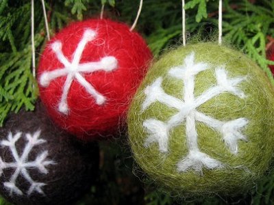 Crafted: Festive Felted Baubles