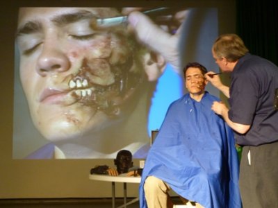 Gruesome demonstration captivates and inspires art students
