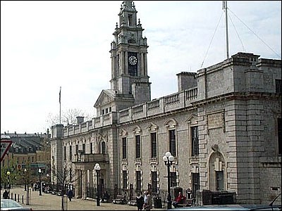 Torquay Town Hall could be new arts and community centre for the